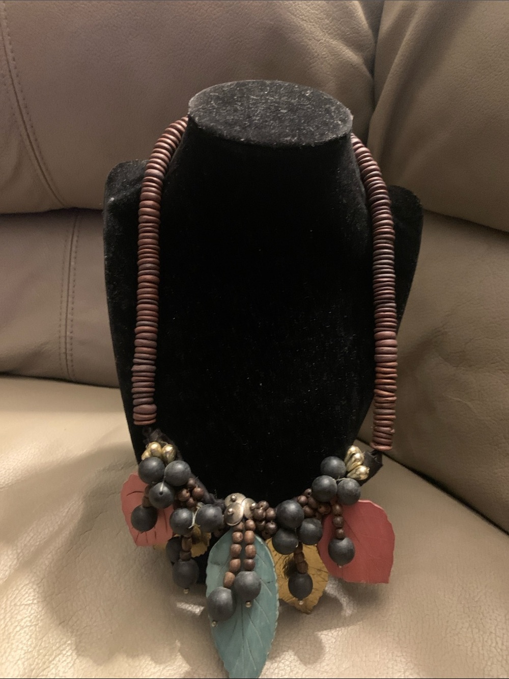 Vintage Handcrafted wood Multicolor Leaf Pendant Necklace - Brown, Teal, Coral